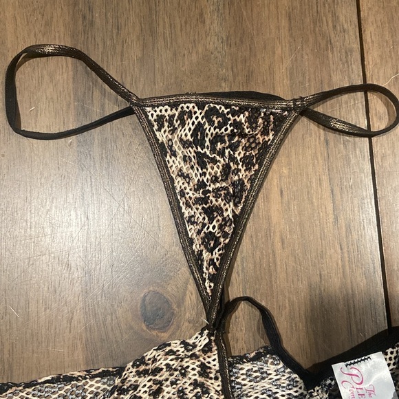 The Pleasure Company leopard babydoll with matching panties G-string - Picture 7 of 8